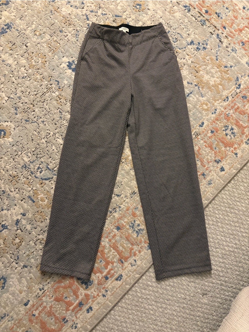Max Studio Black and White patterned trousers